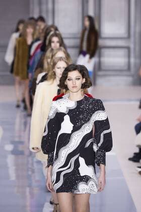 215997 Marineau Starface 2017-03-02 Paris France Paris Fashion Week. Defile Chloe PAP Automne-hiver 2017. Chloé , autumn-winter 2017 Paris, France Paris Fashion Week. Fashion Show Chloe PAP Autumn-Winter 2017. _sans_perso  Copyright: xMarineaux STAR_215997_041