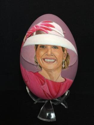 Handbemalte Ostereier mit dem Konterfei niederländischer Adeliger 03-03-2017 Wassenaar Hand painted royal eggs by Mrs. Tiety Entjes-Weij of Queen Maxima. The collection will be displayed during the Eierbeurs on 25th and 26th of march in Wassenaar, 8th and 9th of april in Bemmel and (c) PPE Wassenaar Netherlands  Copyright: xppe entjesx