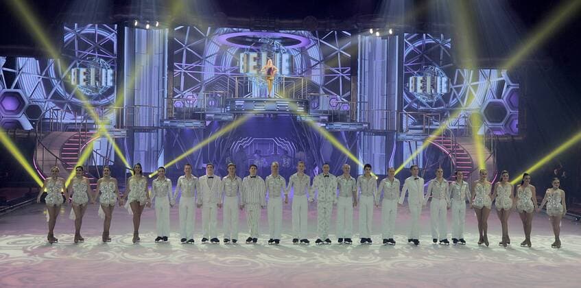 Auszuege aus der neuen rockigen Holiday on Ice Premiere BELIEVE, eine Inszenierung Ueber Romeo und Julia in Berlin, am 03.03.2017
