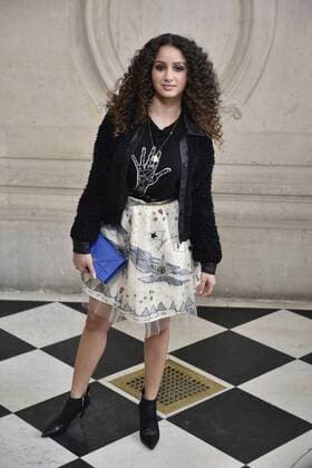 216031 Valentin Paoli Starface 2017-03-03 Paris France Paris Fashion Week. Defile PAP Automne-hiver 2017 DIOR. Arrivees. Paris Fashion Week. Arrivals at Dior Show. Amamra, Oulaya  Copyright: xValentinxPaolix xStarfacex STAR_216031_115