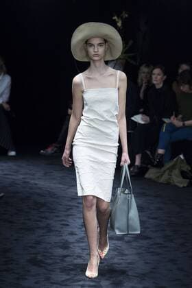 216044 Marineau Starface 2017-03-02 Paris France Paris Fashion Week. Defile PAP Automne-hiver 2017. LOEWE. Loewe , autumn-winter 2017 Paris, France Editorial use only  Copyright: xMarineaux STAR_216044_007