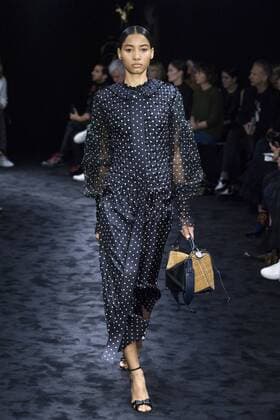 216044 Marineau Starface 2017-03-02 Paris France Paris Fashion Week. Defile PAP Automne-hiver 2017. LOEWE. Loewe , autumn-winter 2017 Paris, France Editorial use only  Copyright: xMarineaux STAR_216044_014