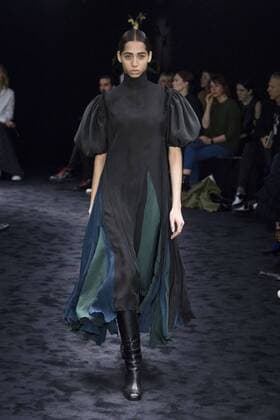 216044 Marineau Starface 2017-03-02 Paris France Paris Fashion Week. Defile PAP Automne-hiver 2017. LOEWE. Loewe , autumn-winter 2017 Paris, France Editorial use only  Copyright: xMarineaux STAR_216044_032