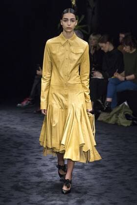 216044 Marineau Starface 2017-03-02 Paris France Paris Fashion Week. Defile PAP Automne-hiver 2017. LOEWE. Loewe , autumn-winter 2017 Paris, France Editorial use only  Copyright: xMarineaux STAR_216044_037