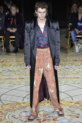 . 04 03 2017. Paris, France. Vivienne Westwood show at Paris Fashion Week for Autumn Winter 2017.  xi-Imagesx IIM-14575-0100