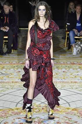 . 04 03 2017. Paris, France. Vivienne Westwood show at Paris Fashion Week for Autumn Winter 2017.  xi-Imagesx IIM-14575-0126