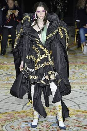. 04 03 2017. Paris, France. Vivienne Westwood show at Paris Fashion Week for Autumn Winter 2017.  xi-Imagesx IIM-14575-0142