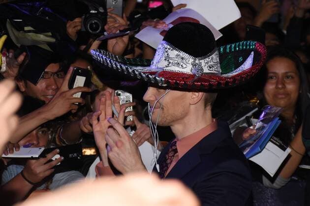 March 4, 2017 - Mexico City, Mexico - Actor Tom Hiddleston Is seen he putting on a traditional hat of Mexico called Charro during the red carpet film premiere of Kong: Skull Island at Cinepolis Oasis on March 04, 2017 in Mexico City, Mexico Mexico City Mexico  - ZUMAn230 20170304_zaa_n230_789 Copyright: xCarlosxTischlerx