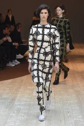 216075 Marineau Starface 2017-03-05 Paris France Paris Fashion Week. Defile PAP Automne-hiver 2017. CELINE. Céline , autumn-winter 2017 Paris, France Editorial use only  Copyright: xMarineaux STAR_216075_014