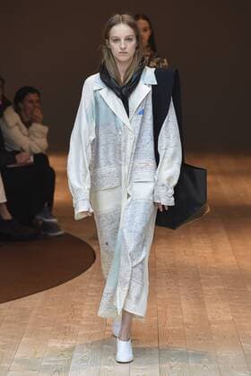 216075 Marineau Starface 2017-03-05 Paris France Paris Fashion Week. Defile PAP Automne-hiver 2017. CELINE. Céline , autumn-winter 2017 Paris, France Editorial use only  Copyright: xMarineaux STAR_216075_018