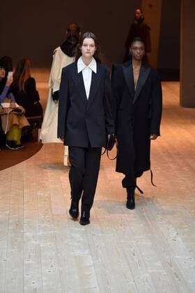 PARIS, March 5, 2017 -- Models present creations of Celine during the Women s Ready-to-Wear Fall Winter 2017 2018 fashion week in Paris, France, on March 5, 2017. ) (hy) FRANCE-PARIS-FASHION WEEK-CELINE PieroxBiasion 