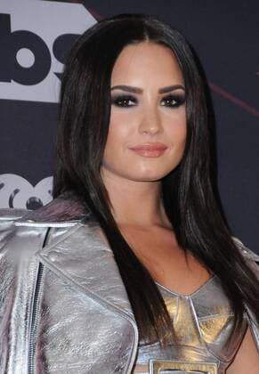 March 5, 2017 - Inglewood, CA, United States - 05 March 2017 - Inglewood, California - Demi Lovato. 2017 iHeartRadio Music Awards - Press Room held at The Forum in Inglewood. Photo Credit: AdMedia Inglewood United States - ZUMAa123 20170305_zaa_a123_416 Copyright: xBirdiexThompsonx