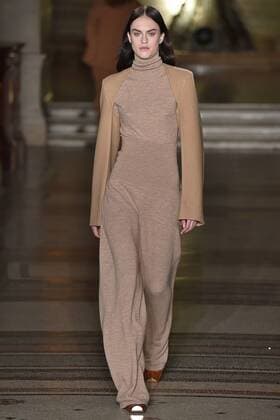 . 06 03 2017. Paris, France. Stella McCartney show at Paris Fashion Week for Autumn Winter 2017.  xi-Imagesx IIM-14587-0014