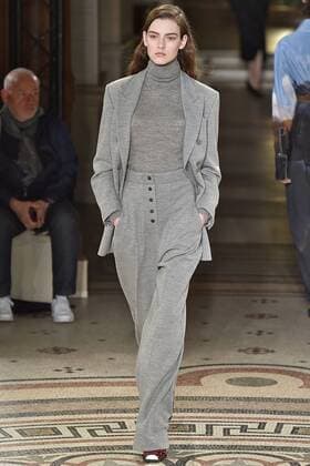 . 06 03 2017. Paris, France. Stella McCartney show at Paris Fashion Week for Autumn Winter 2017.  xi-Imagesx IIM-14587-0015