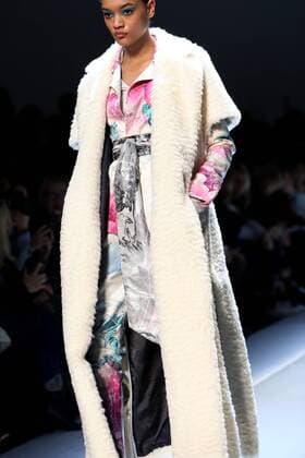 A model takes to the catwalk during the presentation of Leonard Paris show as part of the Fall-Winter 2017-18 Paris Fashion Week on March 6, 2017.  PAR20170306125 MAYAxVIDON-WHITE