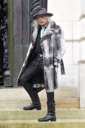 James Goldstein CELEBRITES : Arrivees du Defile Giambattista Valli - Paris - 06 03 2017 JBAutissier Panoramic 