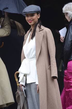 Flora Coquerel CELEBRITES : Arrivees du Defile Giambattista Valli - Paris - 06 03 2017 JBAutissier Panoramic 