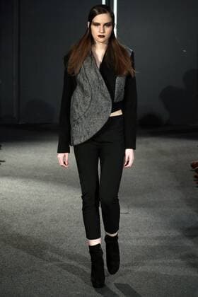 216099 Marineau Starface 2017-03-05 Paris France Paris Fashion Week. Defile PAP Automne-Hiver 2017. FATIMA LOPES. Fatima Lopes, autumn-winter 2017 Paris, France Editorial use only  Copyright: xMarineaux STAR_216099_003