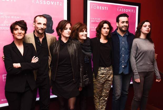 Florence Foresti - Mathieu Kassovitz - Nicole Garcia - Anne Gaelle Daval - Jonathan Cohen - Olivia Bonamy - Josee Drevon - Jeanne Astier CELEBRITES : Premiere Filmpremiere DE PLUS BELLE - Paris - 06 03 2017 FedericoPestellini Panoramic 
