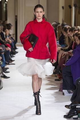 216111 Marineau Starface 2017-03-06 Paris France Paris Fashion Week. Defile PAP automne-hiver. Giambattita Valli. Giambattista Valli , autumn-winter 2017 Paris, France Paris fashion week. Parade PAP Autumn-Winter 2017. Giambattista Valli. Editorial use only _sans_perso  Copyright: xMarineaux STAR_216111_018