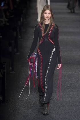 216116 Marineau Starface 2017-03-06 Paris France Paris Fashion Week. Defile PAP automne-hiver. Alexander Mc Queen Alexander McQueen , autumn-winter 2017 Paris, France Editorial use only _sans_perso  Copyright: xMarineaux STAR_216116_003