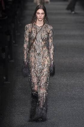 216116 Marineau Starface 2017-03-06 Paris France Paris Fashion Week. Defile PAP automne-hiver. Alexander Mc Queen Alexander McQueen , autumn-winter 2017 Paris, France Editorial use only _sans_perso  Copyright: xMarineaux STAR_216116_042