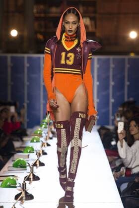 216125 Marineau Starface 2017-03-06 Paris France Paris Fashion Week. Defile PAP automne-hiver. Fenty x Puma by Rihanna. Fenty x Puma by Rihanna autumn winter 2017. Fenty x Puma by Rihanna, autumn-winter 2017 Paris, France Editorial use only _sans_perso  Copyright: xMarineaux STAR_216125_044
