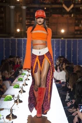 216125 Marineau Starface 2017-03-06 Paris France Paris Fashion Week. Defile PAP automne-hiver. Fenty x Puma by Rihanna. Fenty x Puma by Rihanna autumn winter 2017. Fenty x Puma by Rihanna, autumn-winter 2017 Paris, France Editorial use only _sans_perso  Copyright: xMarineaux STAR_216125_046