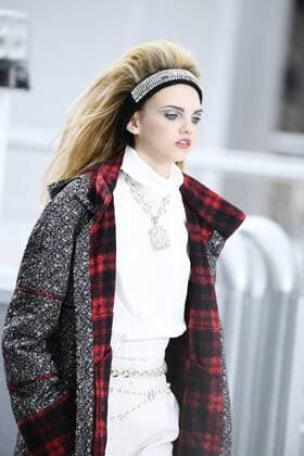 216126 Valentin Paoli Starface 2017-03-07 Paris France Paris Fashion Week. Defile PAP automne-hiver. Chanel. Paris Fashion Week. Chanel, autumn winter 2017. _sans_perso  Copyright: xValentinxPaolix xStarfacex STAR_216126_009