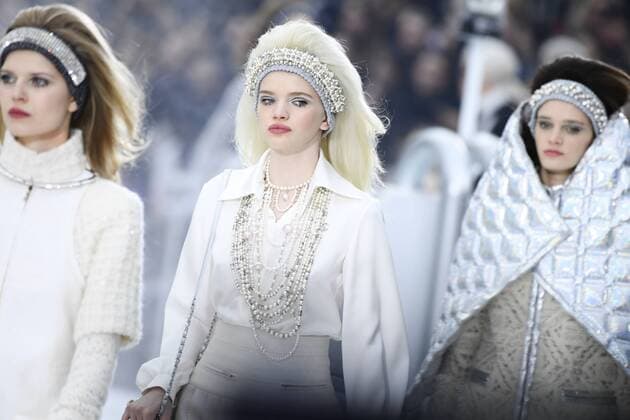 216126 Valentin Paoli Starface 2017-03-07 Paris France Paris Fashion Week. Defile PAP automne-hiver. Chanel. Paris Fashion Week. Chanel, autumn winter 2017. _sans_perso  Copyright: xValentinxPaolix xStarfacex STAR_216126_040