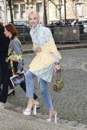 Paris Fashion Week - Gäste der Miu Miu Show Irene Kim CELEBRITIES : Ankunft zur Modenschau von Miu Miu - Paris - 07 03 2017 JBAutissier Panoramic 