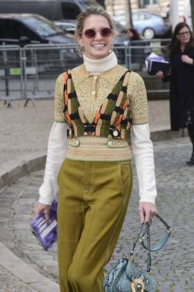 Paris Fashion Week - Gäste der Miu Miu Show Helena Bordon CELEBRITIES : Ankunft zur Modenschau von Miu Miu - Paris - 07 03 2017 JBAutissier Panoramic 