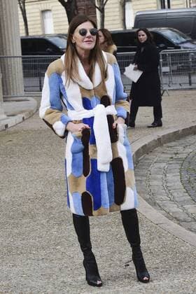 Paris Fashion Week - Gäste der Miu Miu Show Anna Dello Russo CELEBRITIES : Ankunft zur Modenschau von Miu Miu - Paris - 07 03 2017 JBAutissier Panoramic 