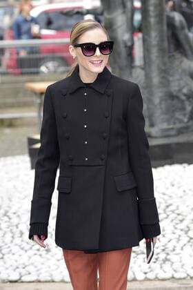 Paris Fashion Week - Gäste der Miu Miu Show Olivia Palermo CELEBRITIES : Ankunft zur Modenschau von Miu Miu - Paris - 07 03 2017 JBAutissier Panoramic 