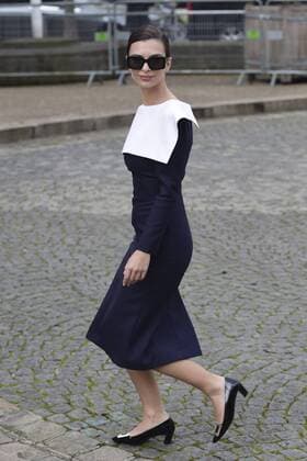 Paris Fashion Week - Gäste der Miu Miu Show Emily Ratajkowski CELEBRITIES : Ankunft zur Modenschau von Miu Miu - Paris - 07 03 2017 JBAutissier Panoramic 