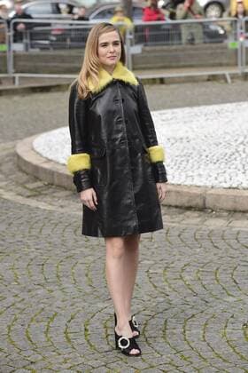 Paris Fashion Week - Gäste der Miu Miu Show Zoey Deutch CELEBRITIES : Ankunft zur Modenschau von Miu Miu - Paris - 07 03 2017 JBAutissier Panoramic 