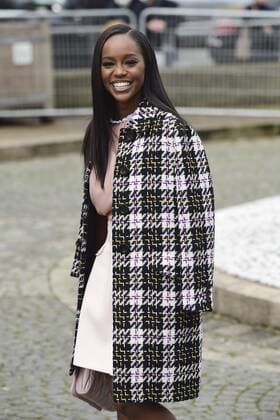 Paris Fashion Week - Gäste der Miu Miu Show Aja Naomi King CELEBRITIES : Ankunft zur Modenschau von Miu Miu - Paris - 07 03 2017 JBAutissier Panoramic 