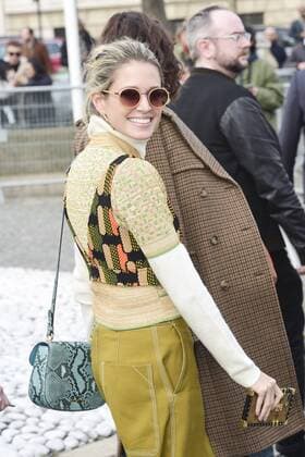 Paris Fashion Week - Gäste der Miu Miu Show Helena Bordon CELEBRITIES : Ankunft zur Modenschau von Miu Miu - Paris - 07 03 2017 JBAutissier Panoramic 