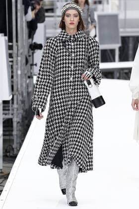 . 07 03 2017. Paris, France. Chanel show at Paris Fashion Week for Autumn Winter 2017.  xi-Imagesx IIM-14596-0105