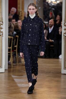 A model takes to the catwalk during the presentation of Paul & Joe s show as part of the Fall-Winter 2017-18 Paris Fashion Week on March 7, 2017.  PAR20170307109 MAYAxVIDON-WHITE