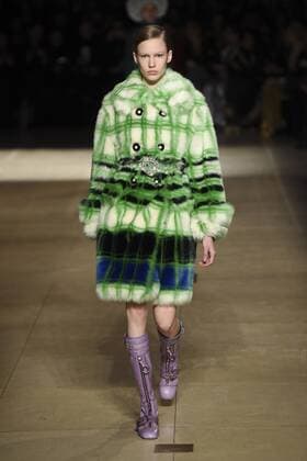 216148 Marineau Starface 2017-03-07 Paris France Paris Fashion Week. Defile PAP automne-hiver. Miu Miu. Miu Miu, autumn-winter 2017 Miu Miu, autumn-winter 2017 Paris, France Editorial use only _sans_perso  Copyright: xMarineaux STAR_216148_013
