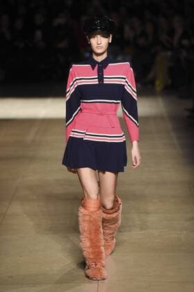 216148 Marineau Starface 2017-03-07 Paris France Paris Fashion Week. Defile PAP automne-hiver. Miu Miu. Miu Miu, autumn-winter 2017 Miu Miu, autumn-winter 2017 Paris, France Editorial use only _sans_perso  Copyright: xMarineaux STAR_216148_018