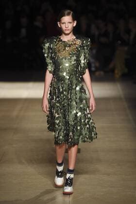 216148 Marineau Starface 2017-03-07 Paris France Paris Fashion Week. Defile PAP automne-hiver. Miu Miu. Miu Miu, autumn-winter 2017 Miu Miu, autumn-winter 2017 Paris, France Editorial use only _sans_perso  Copyright: xMarineaux STAR_216148_037