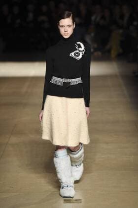216148 Marineau Starface 2017-03-07 Paris France Paris Fashion Week. Defile PAP automne-hiver. Miu Miu. Miu Miu, autumn-winter 2017 Miu Miu, autumn-winter 2017 Paris, France Editorial use only _sans_perso  Copyright: xMarineaux STAR_216148_045