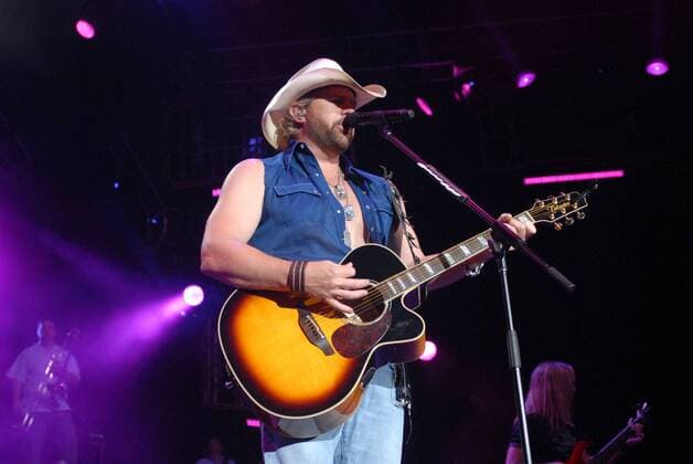 Jun 23, 2007 - Raleigh, NC, USA - Musician TOBY KEITH performs live as his 2007 tour makes a stop at Walnut Creek Amphitheatre located in Raleigh. - ZUMAm78_ 20070623_mkh_m78_002 Copyright: xJasonxMoorex