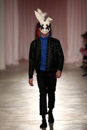 March 10, 2017 - Lisbon, Portugal - A model presents a creation from one young Portuguese Designer of the Sangue Novo (Young Blood) collective Fall Winter 2017 2018 collection during the Lisbon Fashion Week on March 10, 2017 in Portugal. Photo: - ZUMAf123 20170310_zap_f123_020 Copyright: xPedroxFiuzax