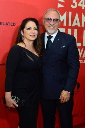Singer and Cuban actress Gloria Estefan (L) and Cuban producer Emilio Estefan, participate in the screening of the film A Change of Heart , during the Miami Film Festival 2017 in Miami, USA, 10 March 2017. Miami Film Festival 2017 !ACHTUNG: NUR REDAKTIONELLE NUTZUNG!  Copyright: xGiorgioxVierax MIA09 20170311-636248036270210025