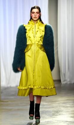 (170311) -- LISBON, March 11, 2017 -- A model presents a creation of designer David Ferreira at the Lisbon Fashion Week Fall Winter 2017 18 in Lisbon, capital of Portugal, on March 10, 2017. )(gl) PORTUGAL-LISBON-FASHION WEEK ZhangxLiyun 