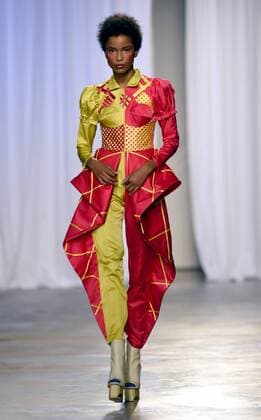 (170311) -- LISBON, March 11, 2017 -- A model presents a creation of designer David Ferreira at the Lisbon Fashion Week Fall Winter 2017 18 in Lisbon, capital of Portugal, on March 10, 2017. )(gl) PORTUGAL-LISBON-FASHION WEEK ZhangxLiyun 