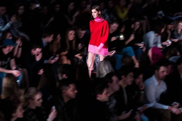 (170312) -- Moscow, March 12, 2017 -- A model displays a creation of Russian designer Alexander Rogov during the Mercedes-Benz Fashion Week Russia Fall Winter 2017 in Moscow, Russia, on March 12, 2017. ) RUSSIA-MOSCOW-MERCEDEZ-BENZ-FASHION WEEK-ALEXANDER ROGOV EvgenyxSinitsyn 